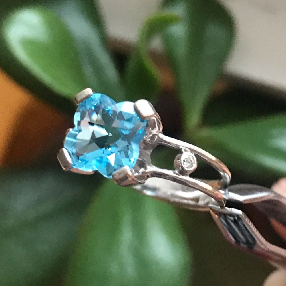 BLUE TOPAZ RING 💍 - Picture 6 of 8